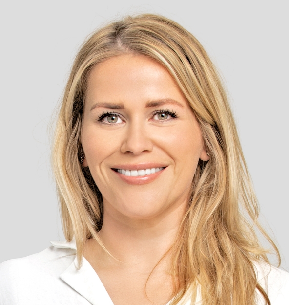 Leona Minellas